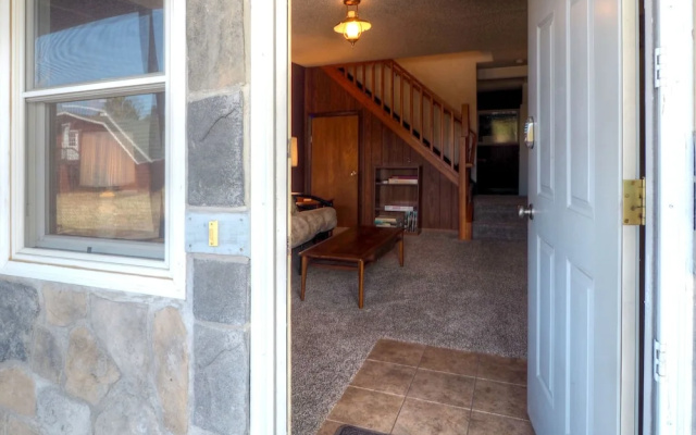 photo 2 of Grandma's Mountain Getaway - 3 Br Home