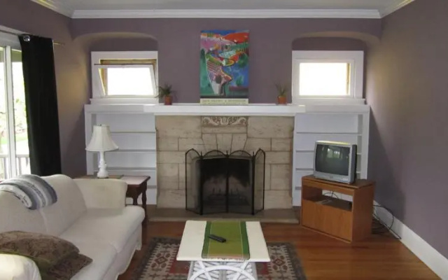 photo 4 of Grandview House