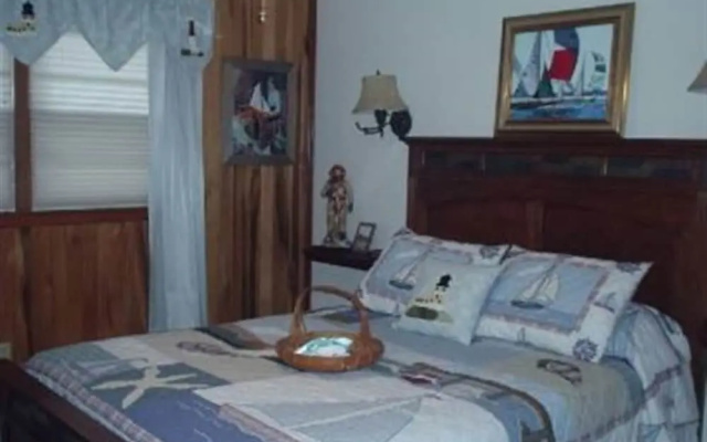 photo 5 of Gray Wolf Mountain Inn