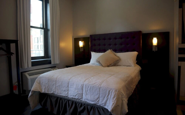 photo 5 of Great En Suite Studio