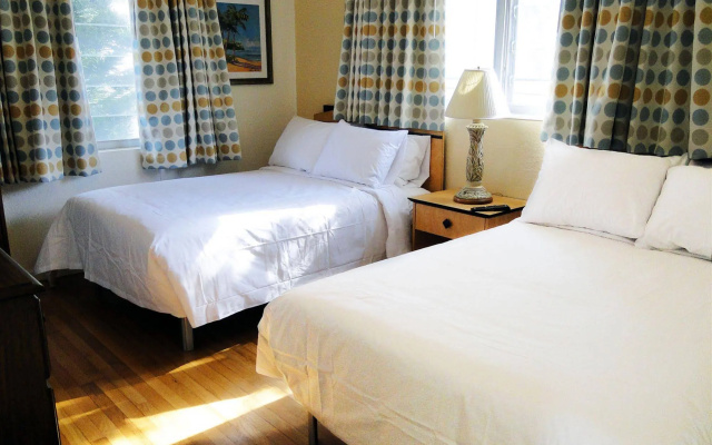 photo 2 of Great Escape Inn by Lowkl