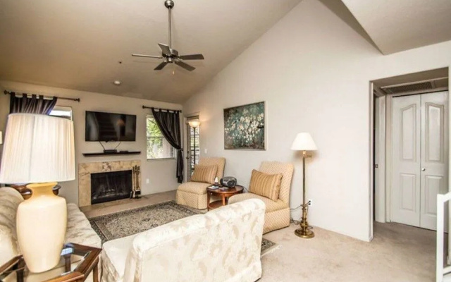 photo 2 of Great North Scottsdale Condo!