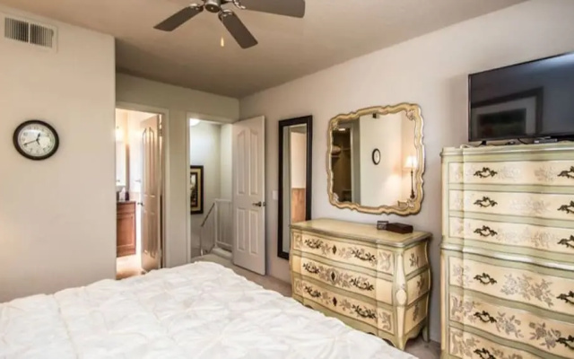 photo 5 of Great North Scottsdale Condo!