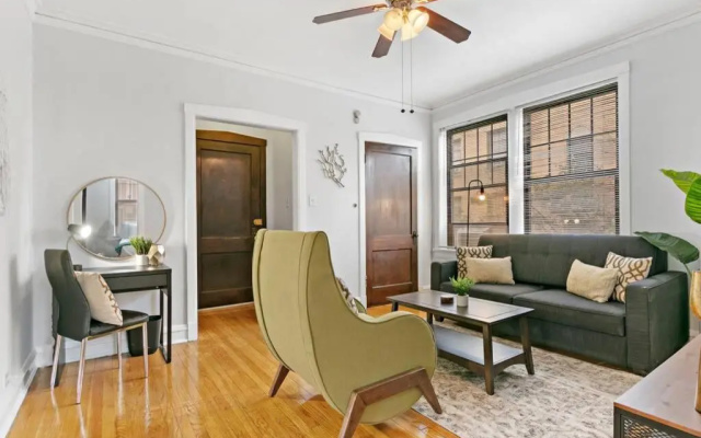 photo 2 of Great Price & Top Location, Comfy 1BR Apt for 4