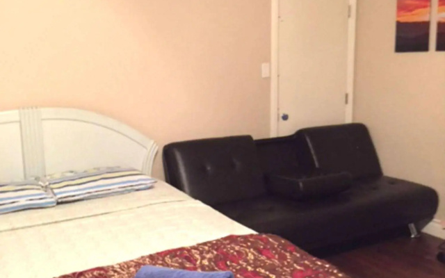 photo 5 of Great Tarzana Guest House