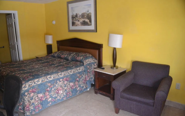 photo 2 of Great Value Inn Live Oak