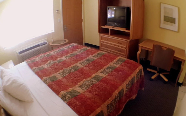 photo 4 of Great Western Inn