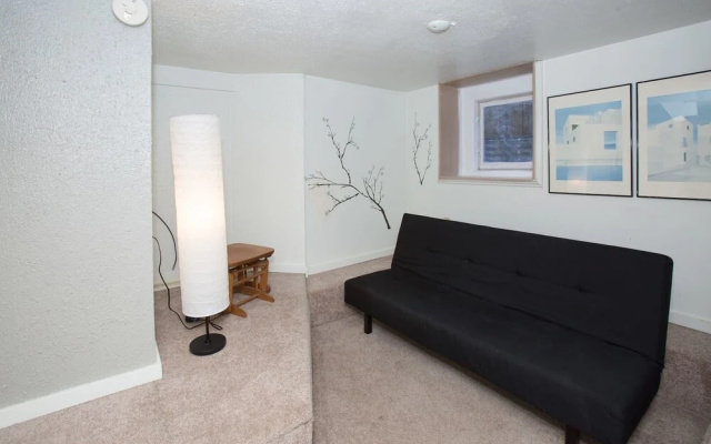 photo 3 of Green Lake Escape Seattle 4 bd 2 ba Sleeps 12!