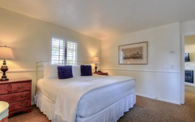 photo 5 of Carmel Green Lantern Inn