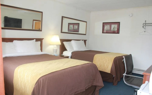 photo 4 of Green Valley Motel