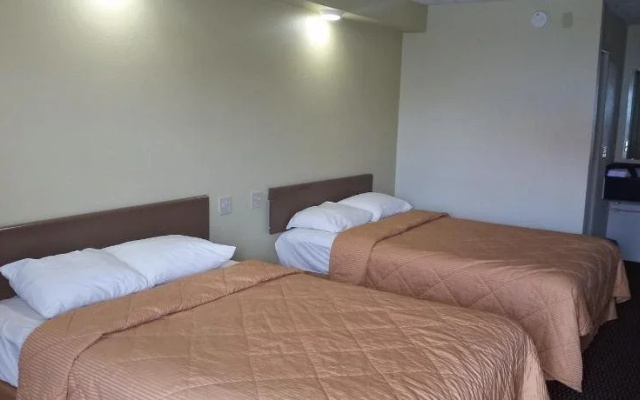 photo 5 of Greenfield Inn