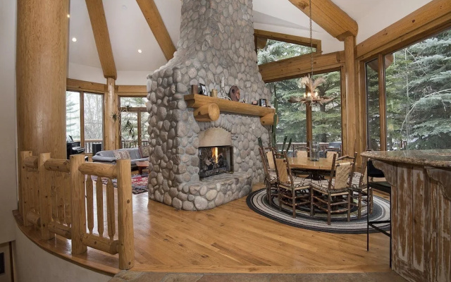 photo 2 of Greenhill Court Vacation Home