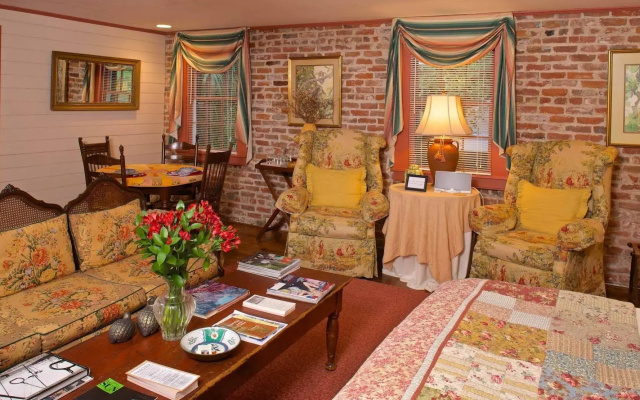 photo 4 of Greenlea Bed & Breakfast