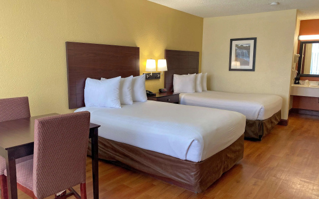 photo 4 of Greenville Airport Inn Hotel