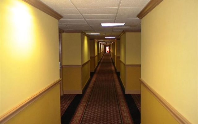 photo 4 of Greenway Inn  Suites