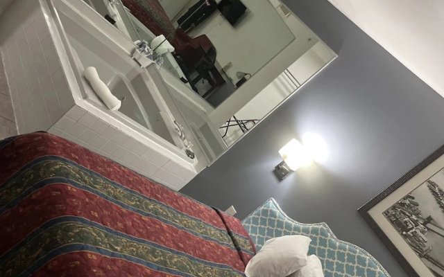 photo 5 of Greenwoods Inn & Suites