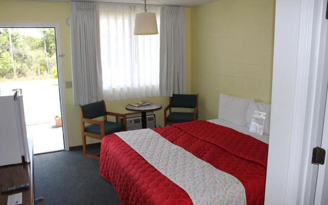 photo 3 of Gretna Inn
