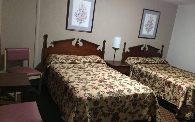 photo 2 of Gretna Motel