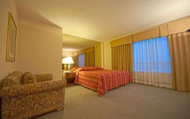 photo 3 of Grosvenor Suites