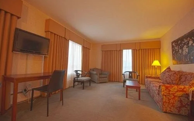 photo 4 of Grosvenor Suites