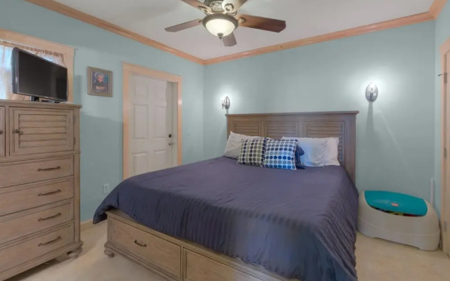 photo 4 of Ground Floor Near the Beach - Sleeps 6 - 2 Bedroom