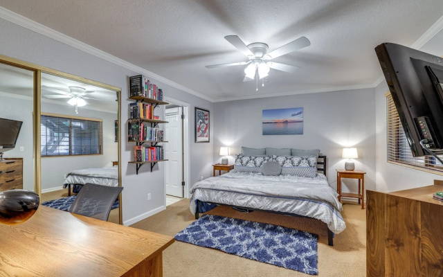 photo 2 of Walk to Park: Scottsdale Condo w/ Community Pool!