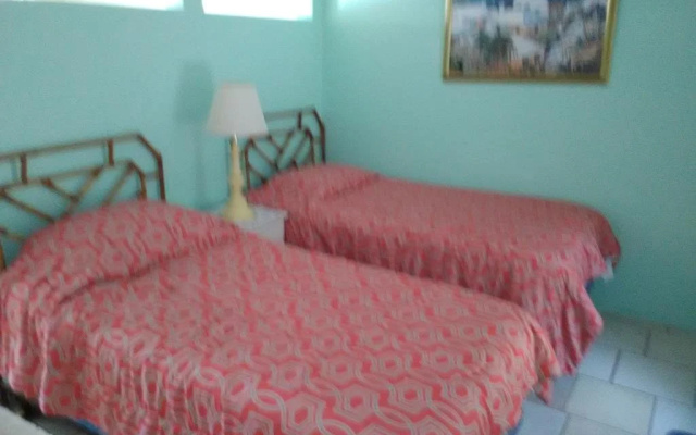 photo 4 of Grove City Motel