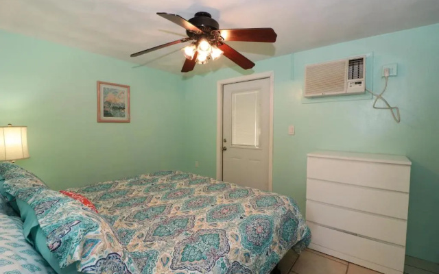photo 5 of Grove City Motel