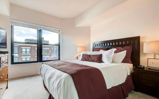 photo 4 of Global Luxury Suites at Thomas Circle