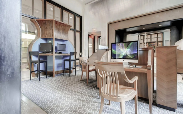 photo 3 of Global Luxury Suites at Metropolitan South