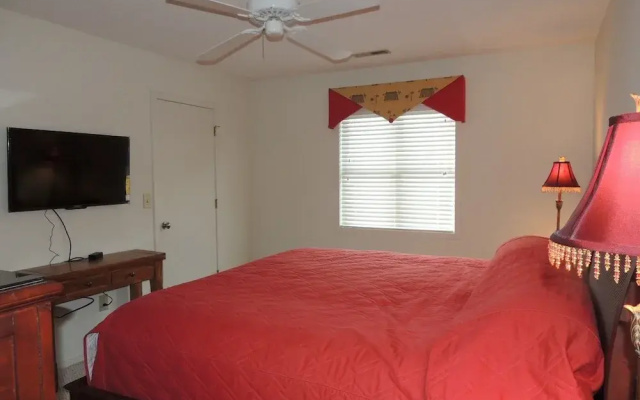 photo 5 of Guest Cottage #80 2nd Row & Beyond (P) by RedAwning