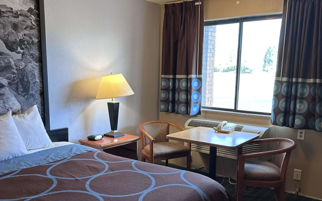photo 5 of Super 8 by Wyndham Vancouver East