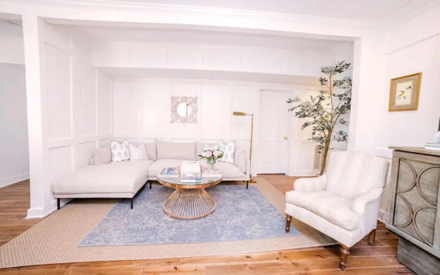 photo 4 of Guesthouse Charleston EAST 42 A & B