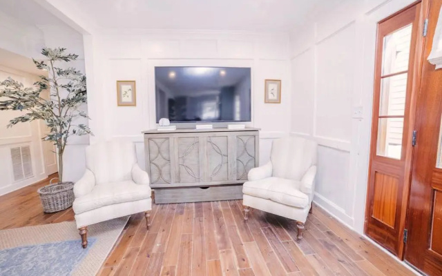 photo 5 of Guesthouse Charleston EAST 42 A & B