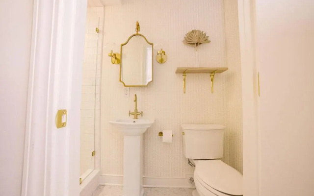 photo 5 of Guesthouse Charleston EAST 42 A
