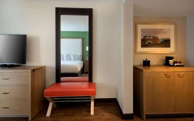 photo 4 of The Hayes Street Hotel