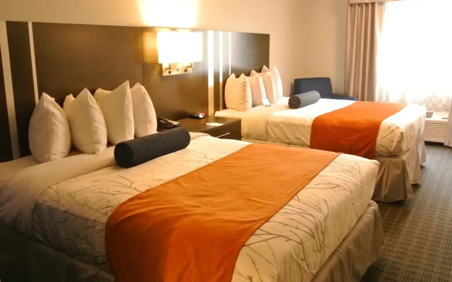 photo 2 of GuestHouse Inn & Suites Lexington