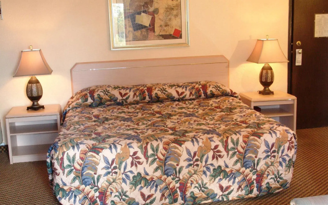 photo 4 of GuestHouse Inn & Suites Eugene / Springfield