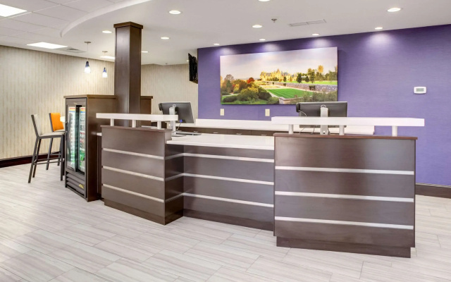 photo 2 of Clarion Pointe Biltmore Village