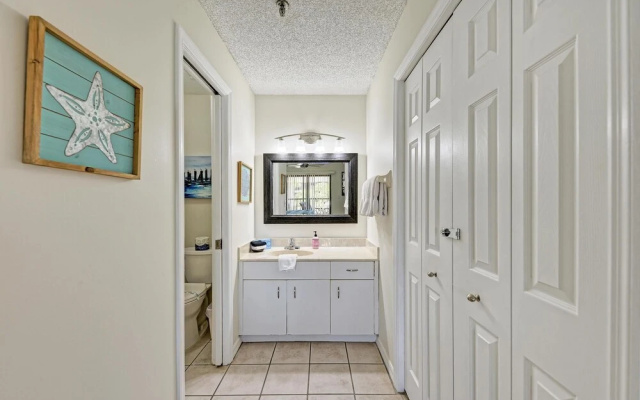 photo 5 of Gulf Breeze Ami-2bd-2ba-condo-private Beach Access-heater Pool-water Views From Every Window