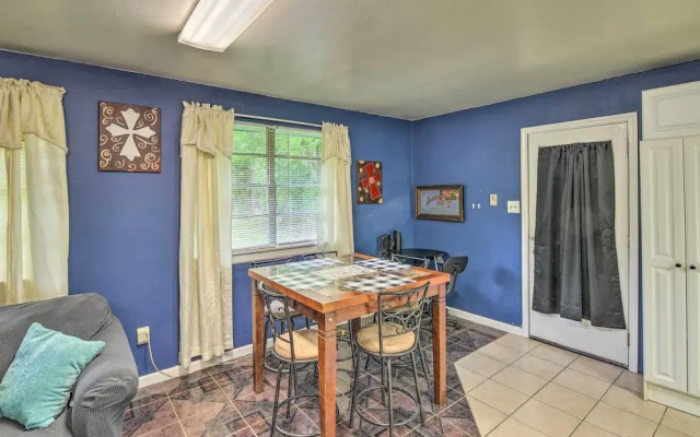 photo 2 of Gulf Coast Home < 2 Mi to Parks & Museums!