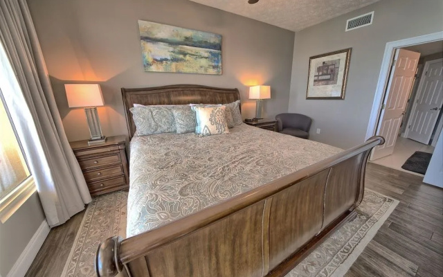 photo 5 of Pleasant Oceanfront Condo with Large Balcony and Beach Access - Unit 1605 by RedAwning
