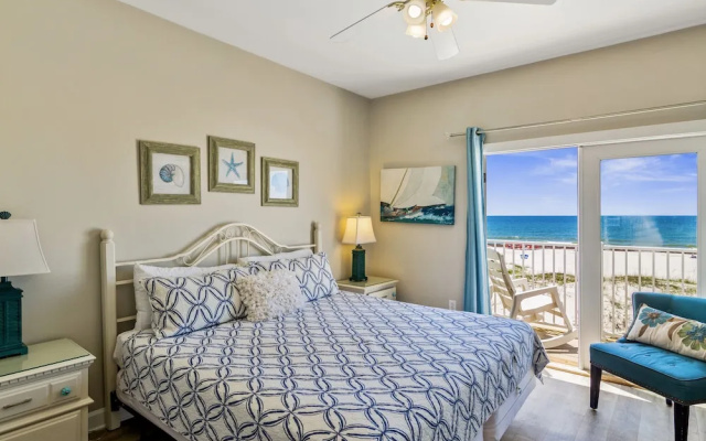 photo 5 of Gulf Shores Duplex Beachfront Pool -4bd