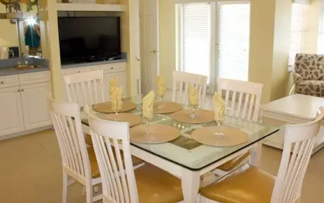 photo 4 of Gulf Stream Beach Resort, Bradenton Beach, USA