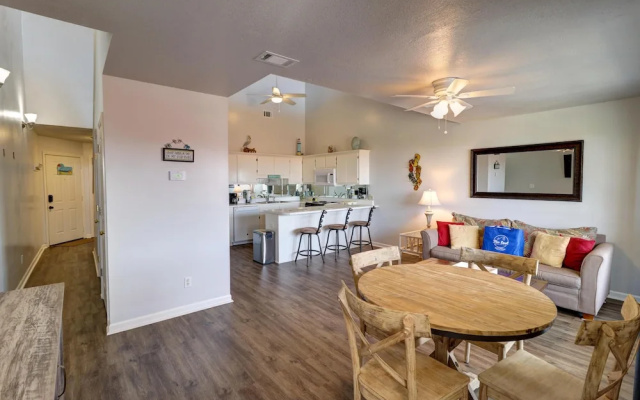 photo 2 of Gulf View Getaway by Blueswell