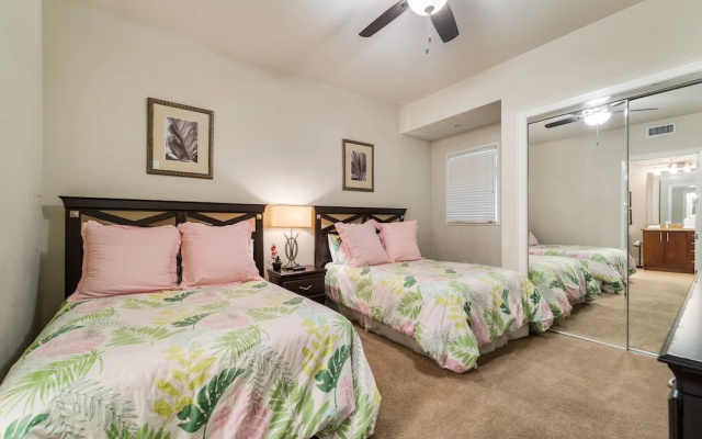 photo 5 of Gulf-front Three Bedroom - Tpc1402