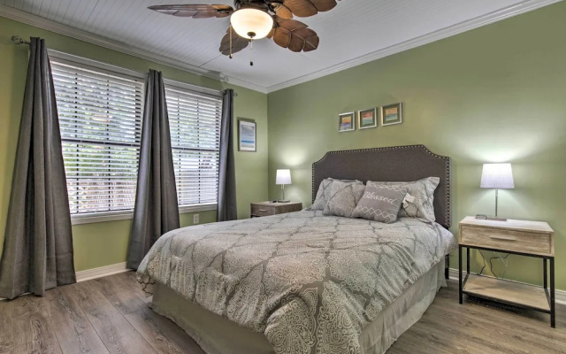 photo 5 of Gulfport Bungalow by Jones Park/beach Access!