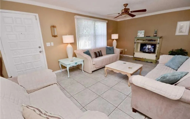 photo 2 of Gulfport Getaway - Two Bedroom Home