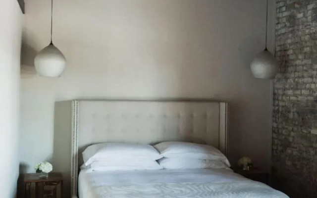 photo 4 of GunRunner Boutique Hotel