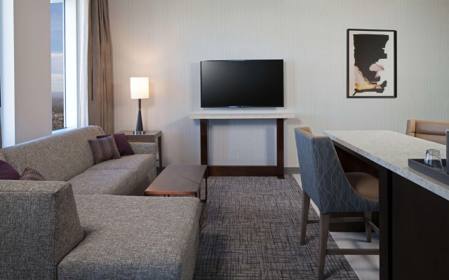 photo 5 of H Hotel Los Angeles, Curio Collection by Hilton